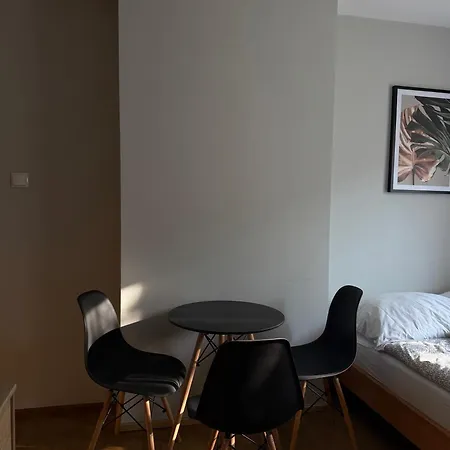 Goscinne A I M Dendys